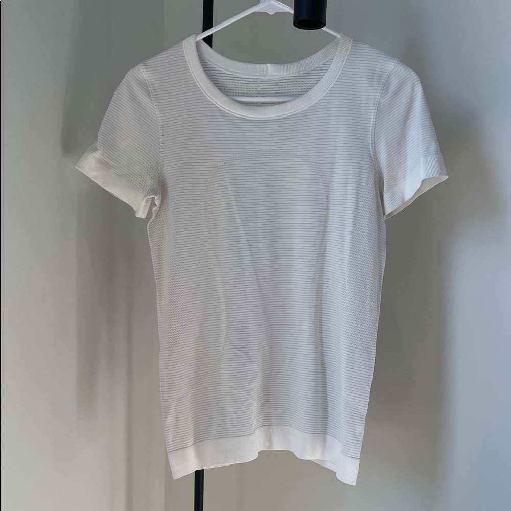 Lululemon Swiftly Relaxed Short-Sleeve Shirt